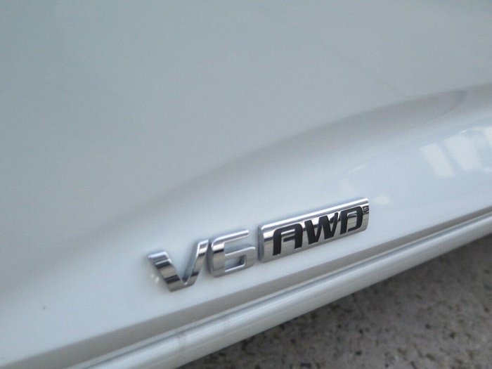 2018 Holden Calais V