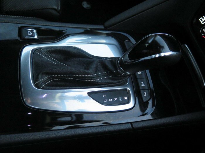 2018 Holden Calais V