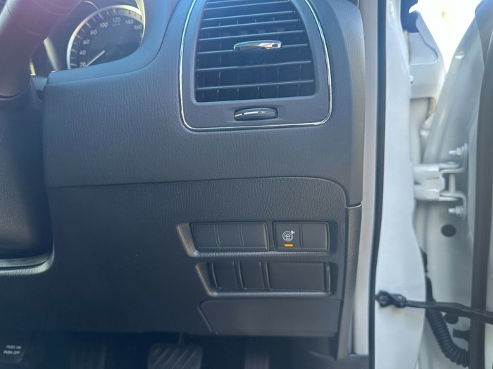 2025 Nissan Patrol Ti