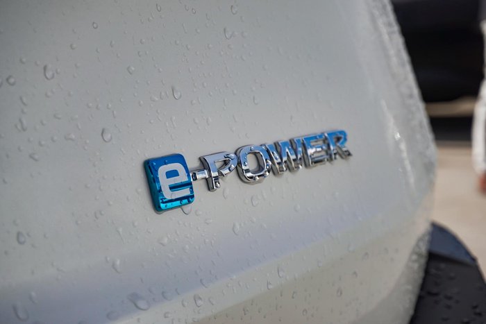 2025 Nissan X-TRAIL ST-L e-POWER