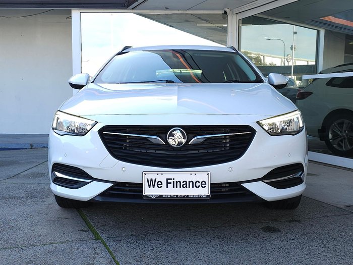 2019 Holden Commodore LT