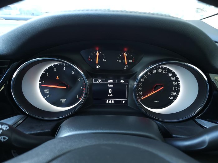 2019 Holden Commodore LT