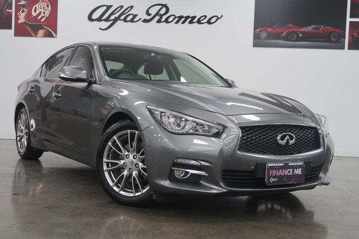 2017 INFINITI Q50 GT