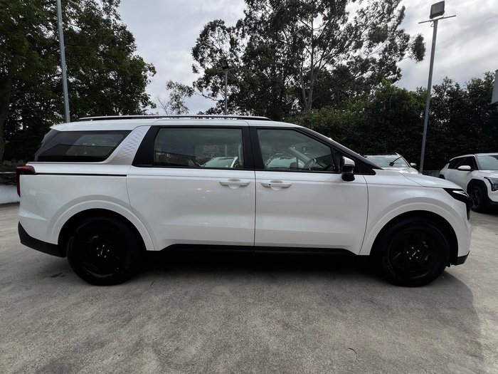 2024 Kia Carnival S