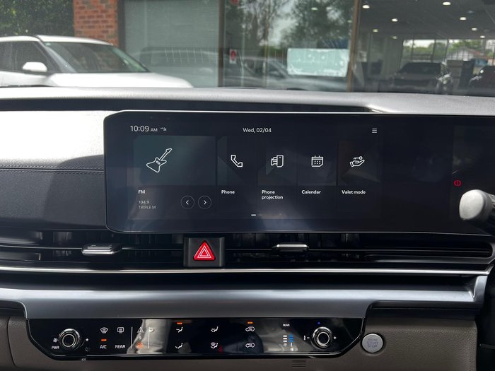 2024 Kia Carnival S
