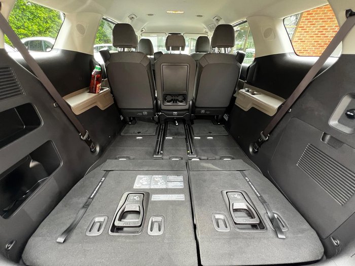 2024 Kia Carnival S