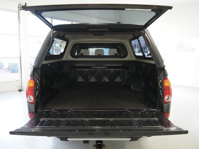 2014 Mitsubishi Triton GLX-R