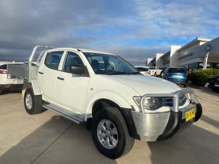 2014 Mitsubishi Triton GLX