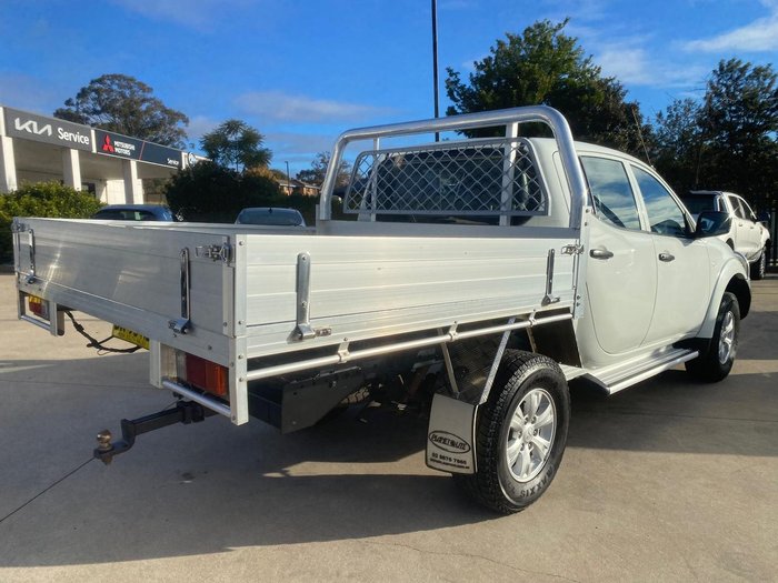 2014 Mitsubishi Triton GLX