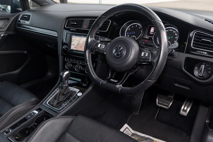 2016 Volkswagen Golf R