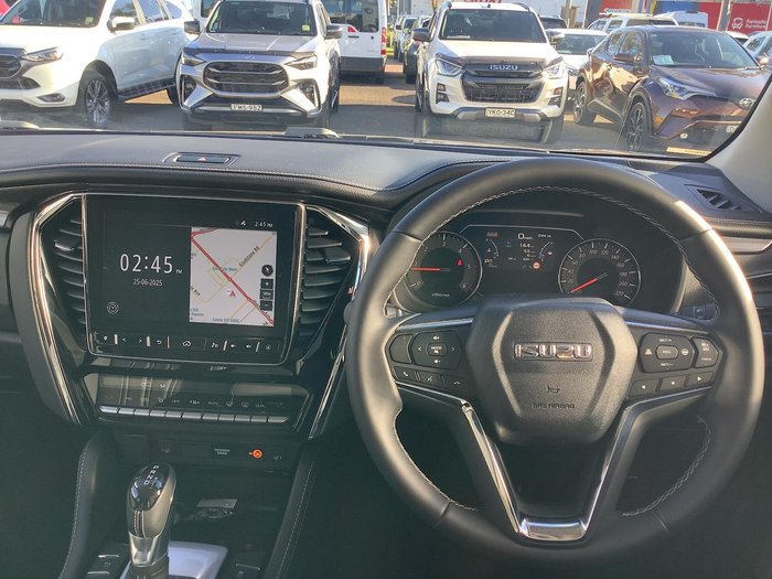 2024 Isuzu MU-X LS-T