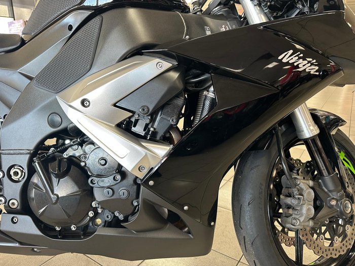 2009 Kawasaki Ninja ZX-10R Ninja Black
