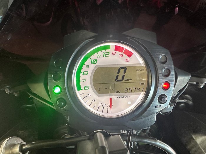 2009 Kawasaki Ninja ZX-10R Ninja Black