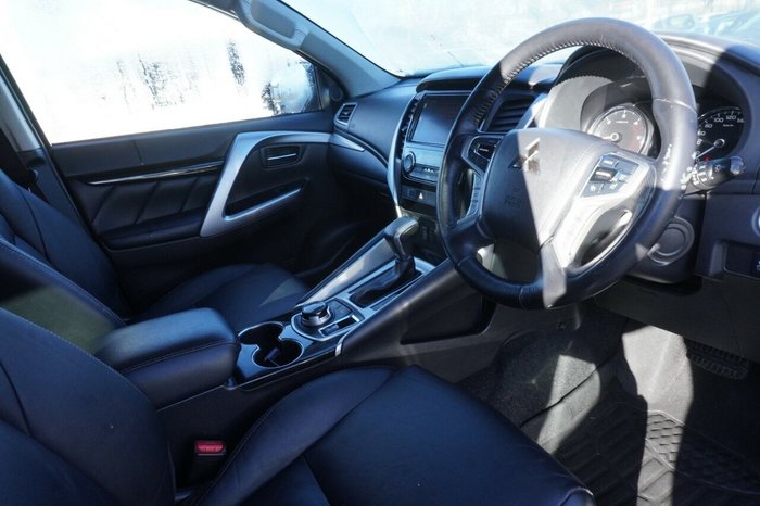 2018 Mitsubishi Pajero Sport GLS