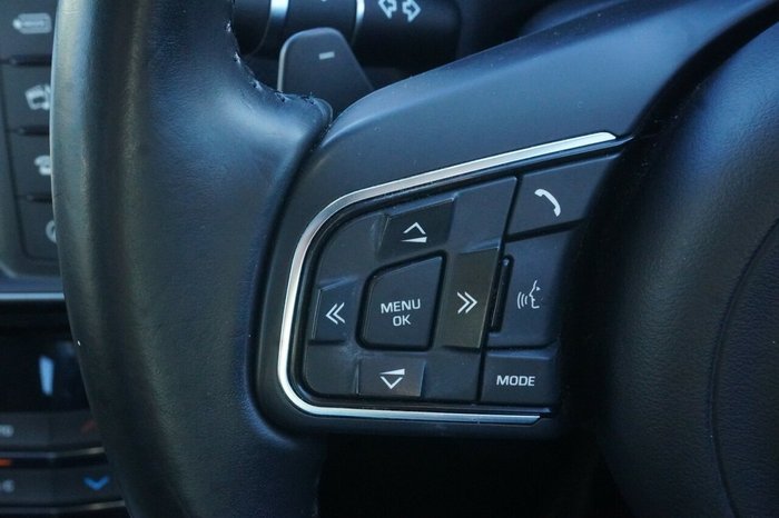 2016 Jaguar XE 20t Prestige