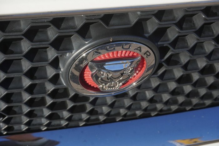 2016 Jaguar XE 20t Prestige
