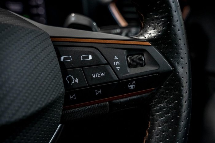 2023 CUPRA Leon V