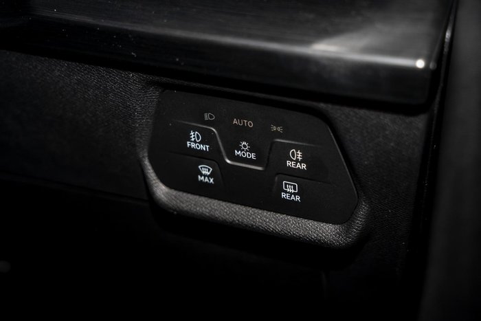 2023 CUPRA Leon V