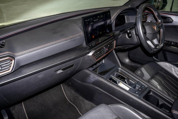 2023 CUPRA Leon V