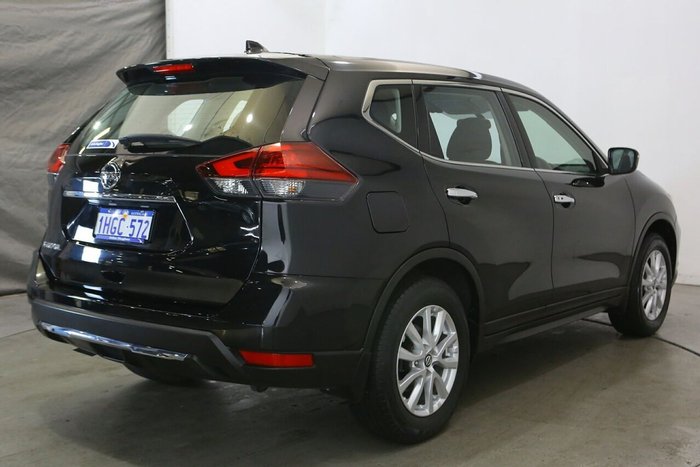 2021 Nissan X-TRAIL ST