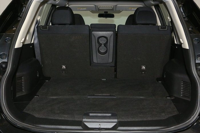 2021 Nissan X-TRAIL ST