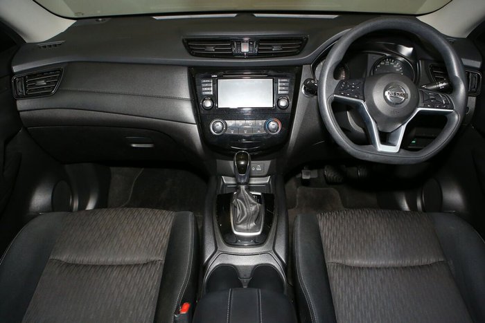 2021 Nissan X-TRAIL ST