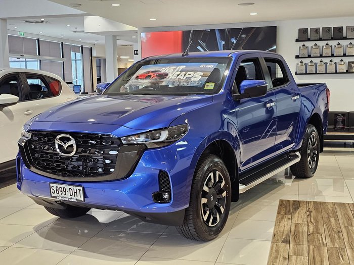 2025 Mazda BT-50 GT