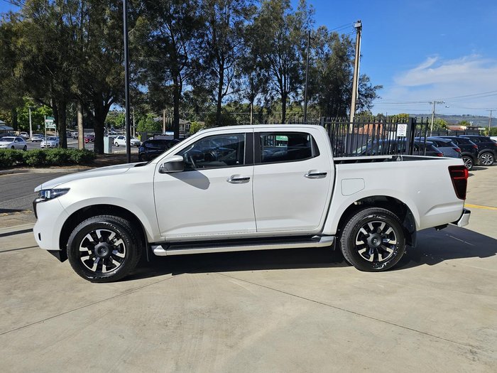 2025 Mazda BT-50 XTR