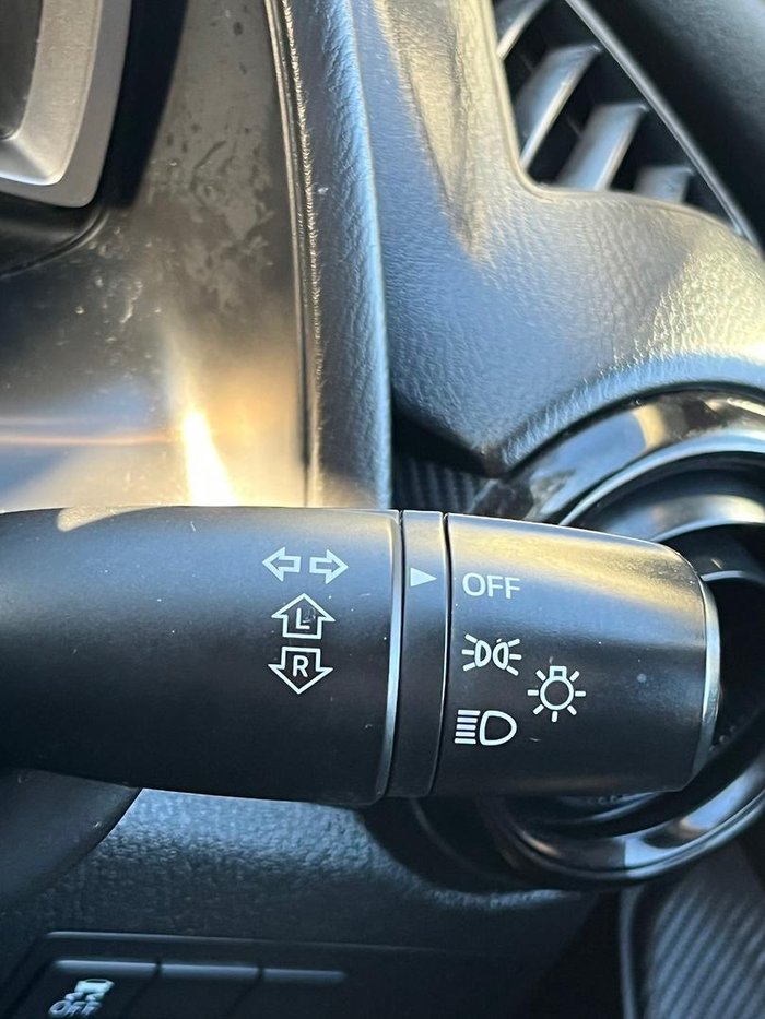 2014 Mazda 2 Neo