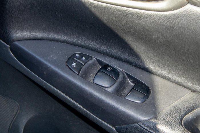 2013 Nissan Pulsar Ti
