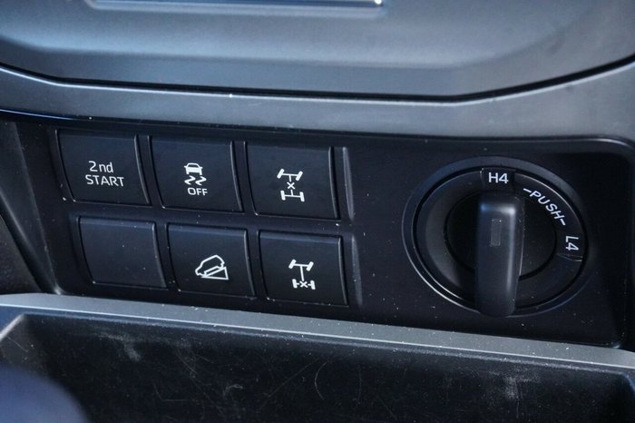 2022 Toyota Landcruiser Prado GXL