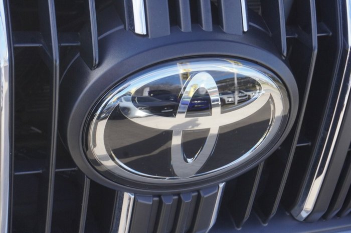 2022 Toyota Landcruiser Prado GXL