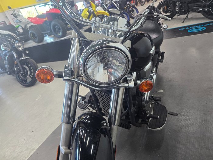 2010 Kawasaki VULCAN 900 (VN900) CLASSIC Black