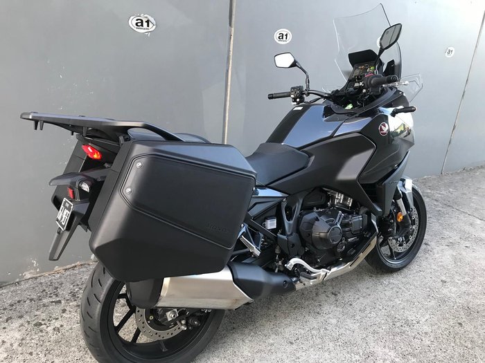 2023 Honda NT1100 DCT