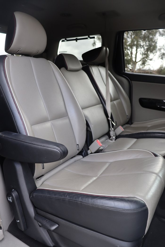 2019 Kia Carnival Platinum
