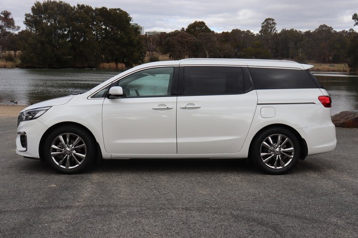 2019 Kia Carnival Platinum