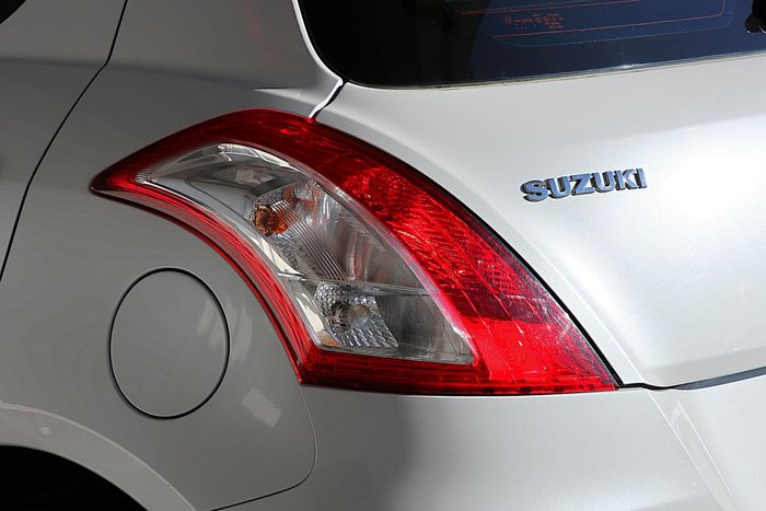 2011 Suzuki Swift GA
