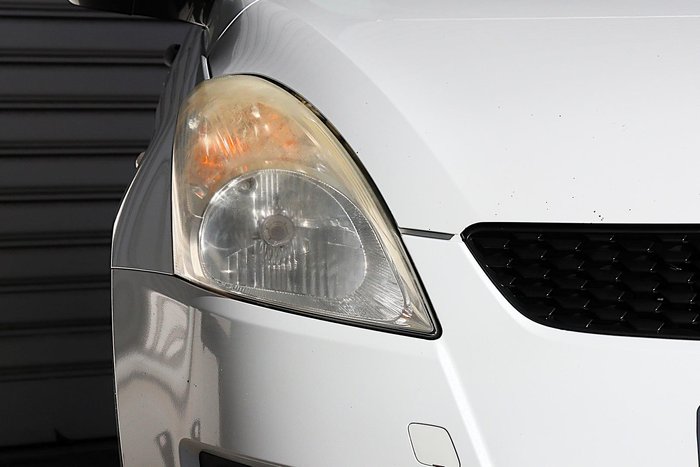 2011 Suzuki Swift GA
