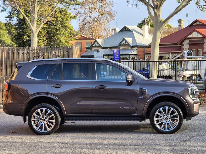 2024 Ford Everest Platinum