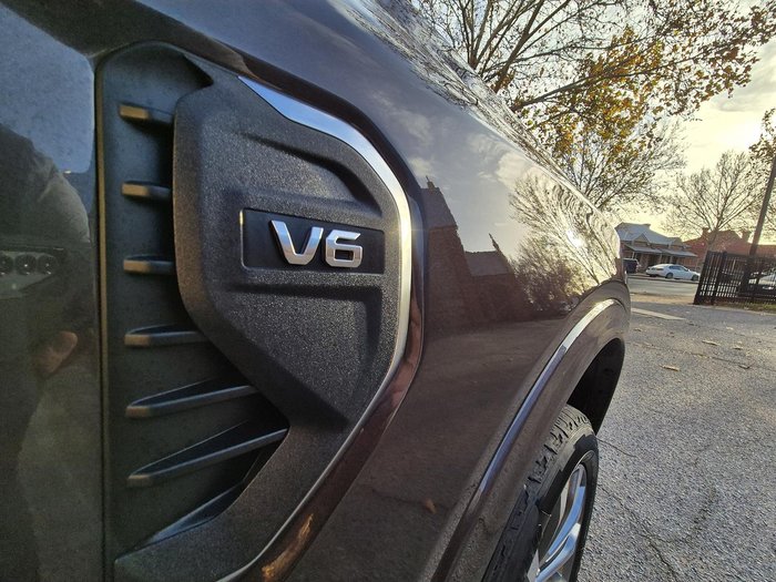 2024 Ford Everest Platinum