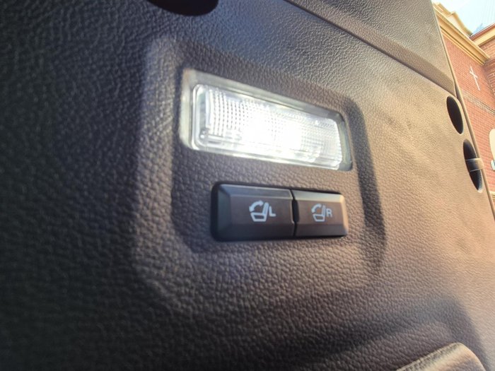 2024 Ford Everest Platinum