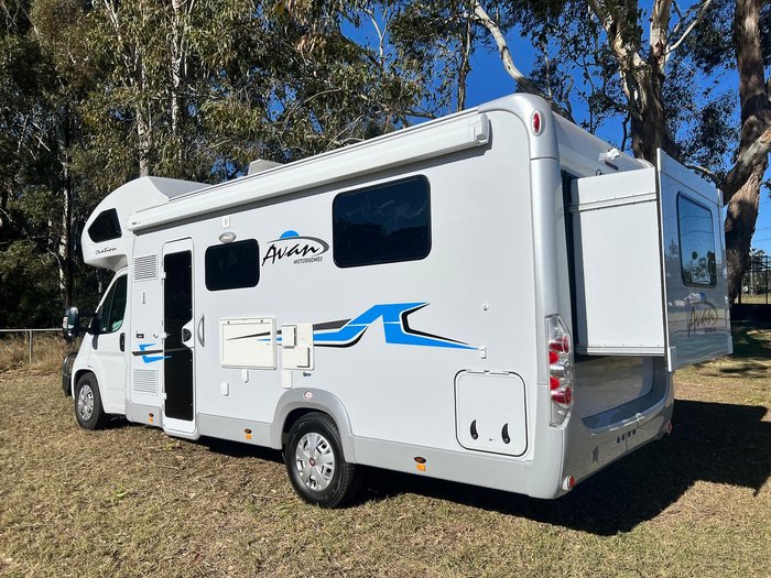 2025 Avan Ovation