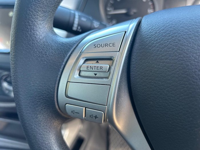 2018 Nissan Navara RX