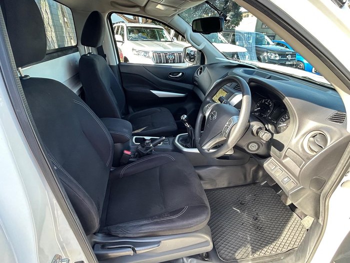 2018 Nissan Navara RX