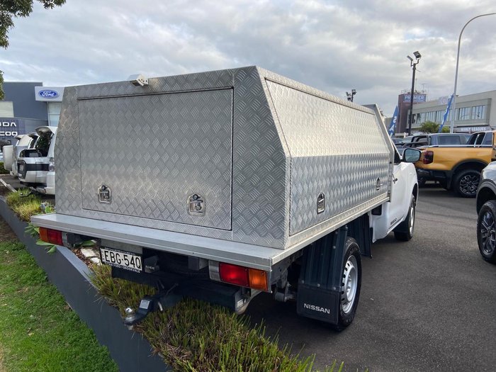 2018 Nissan Navara RX