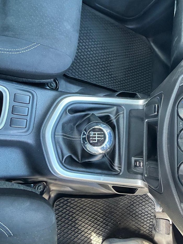 2018 Nissan Navara RX