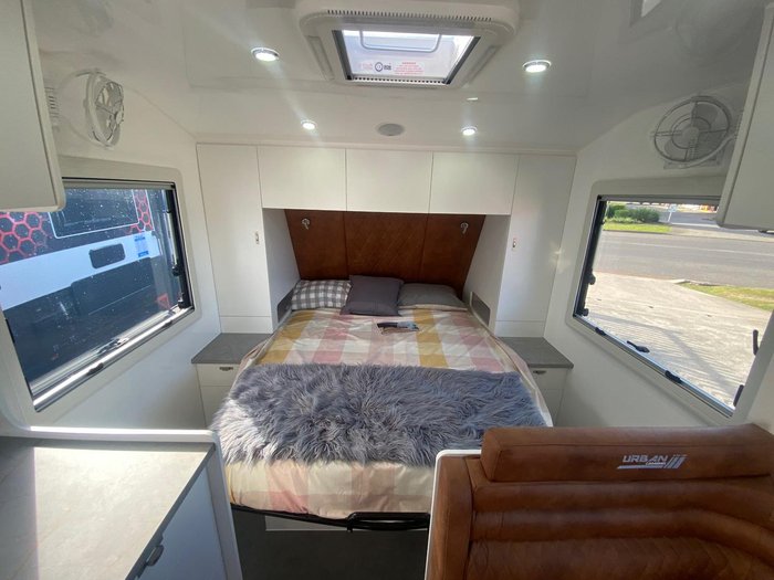 2025 Urban Caravans X-Terrian Club Lounge