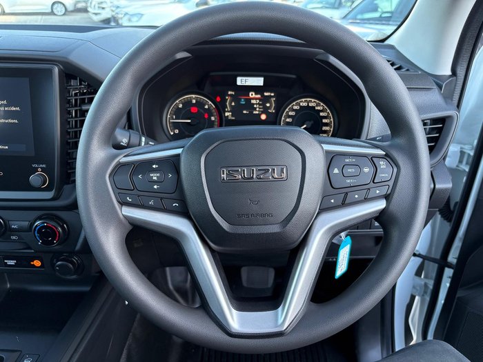2025 Isuzu D-MAX SX