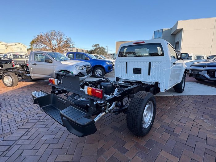 2025 Isuzu D-MAX SX