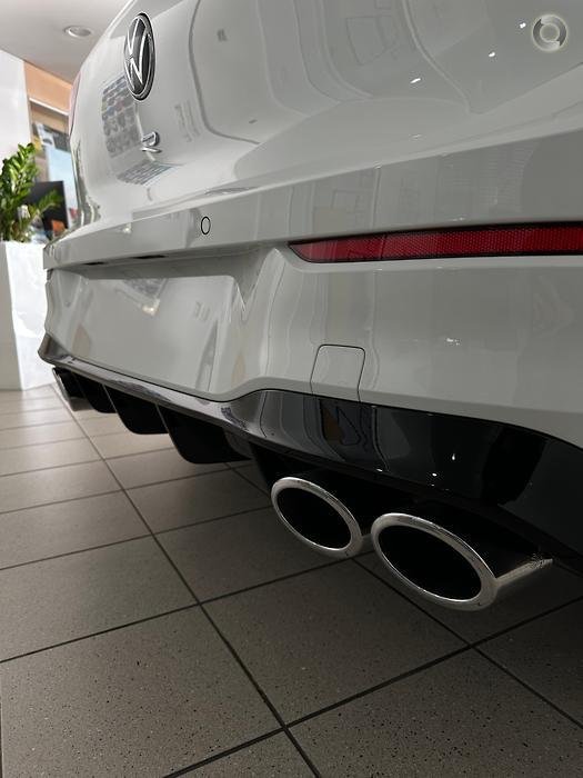 2024 Volkswagen Golf R